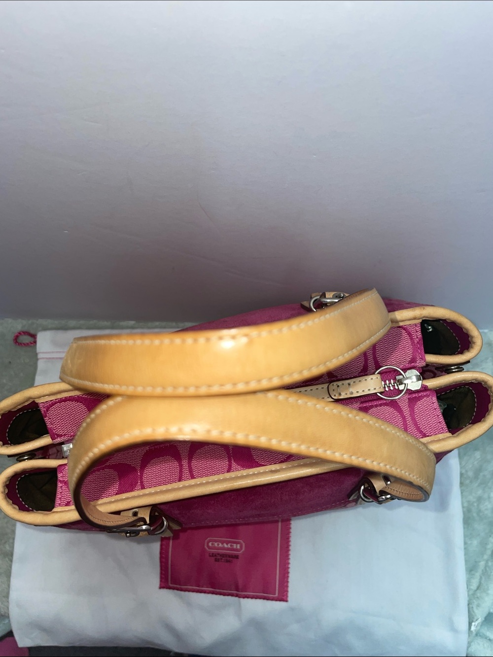 Vintage Coach ‘Hampton’ Signature Satchel - Picture 3 of 16